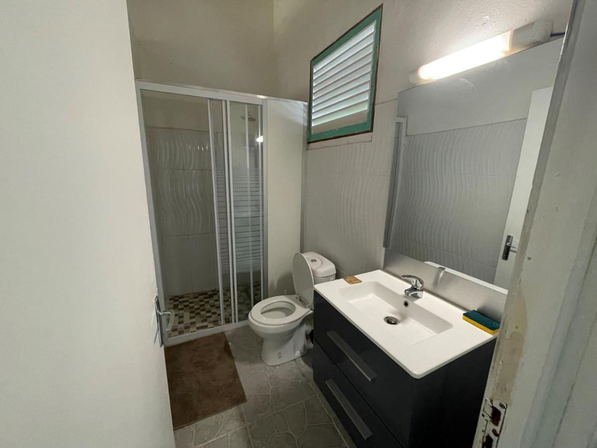 Residence Chez Marraine Maison Bertili Ле Госие Екстериор снимка