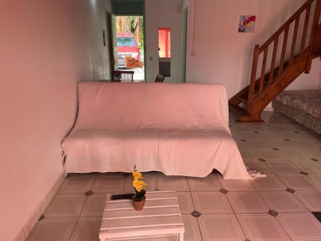 Residence Chez Marraine Maison Bertili Ле Госие Екстериор снимка
