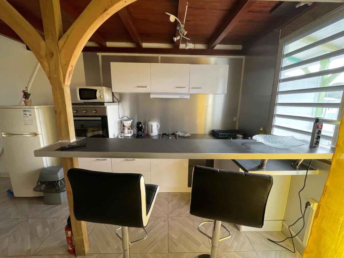 Residence Chez Marraine Maison Bertili Ле Госие Екстериор снимка